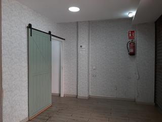 Lloguer Local Comercial  Calle urquiza. Local en alquiler