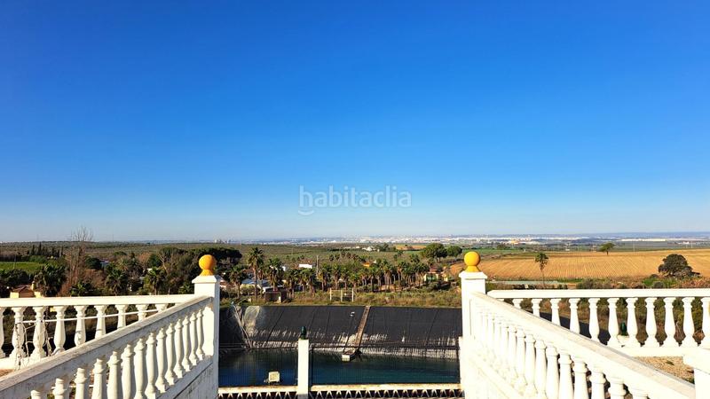 Foto 0a0b9efb-1799-4f09-8dcb-652875ce4ec4. Casale con parcheggio piscina in Mairena del Alcor