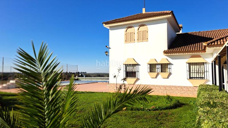 Foto 343e4d11-1584-4fc2-853f-03b32777c099. Casale con parcheggio piscina in Mairena del Alcor