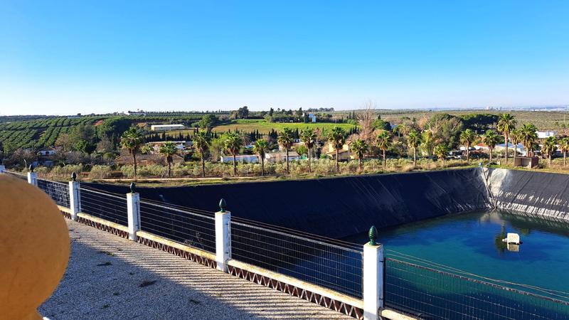 Foto 4e076c56-ce09-4b93-b802-c4cb1a03f58a. Casale con parcheggio piscina in Mairena del Alcor