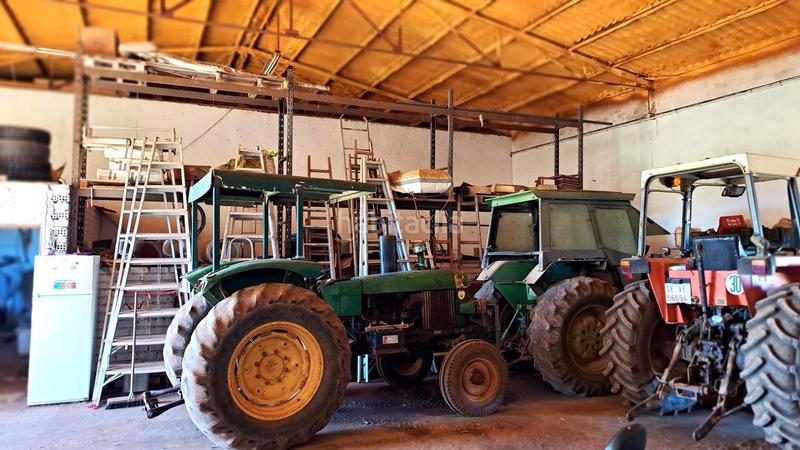 Foto 5523e8b7-21f3-4ace-87f1-499f8bea98e8. Casale con parcheggio piscina in Mairena del Alcor