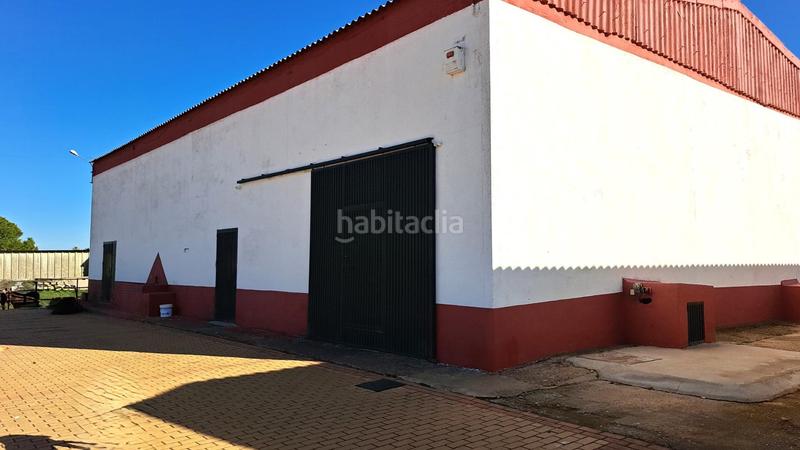 Foto ac278fda-d4d0-45b5-b370-099b39cebeaa. Casale con parcheggio piscina in Mairena del Alcor