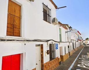 Maison  Pablo picasso. Inversión! casa con terraza y patio privado en alcolea del río,