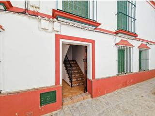 Casa adossada en Julio cesar 2. Oportunidad en calle julio csarvivienda totalmente reformada en