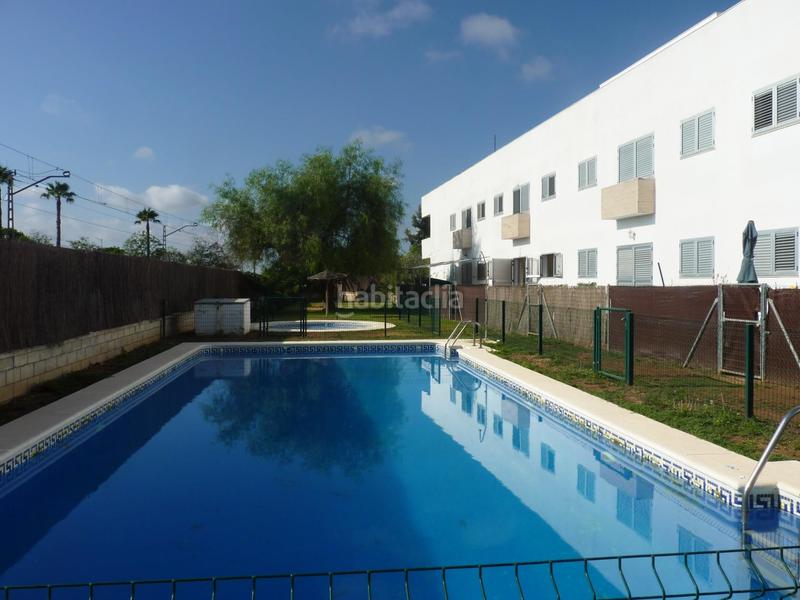 Foto d73e635b-c733-4458-a9ec-decce2f3391e. Appartamento con riscaldamento parcheggio piscina in Sanlúcar la Mayor