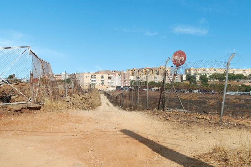 Foto 610ed4d2-6eaa-4847-b649-1c55a621ef08. Chalet mit heizung parking pool in La Paz Alcalá de Guadaira