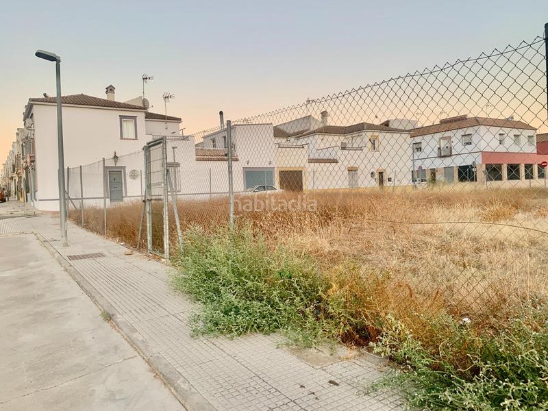 Foto b03e4106-e62c-404c-8e1b-bf4f1bb342f4. Terrain résidentiel dans Cantillana