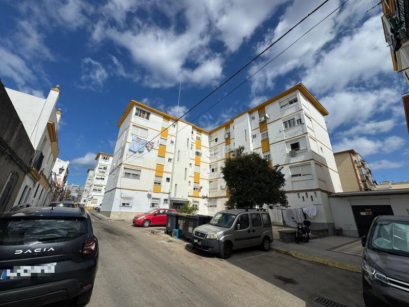 Foto 57339a1f-fd77-48c2-a356-ae1d3441cd71. Pis a calle santa barbara 11 a El Carmen San Fernando