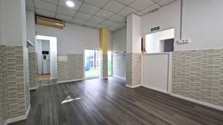 Local Comercial en Calle Maestre Hamete 3