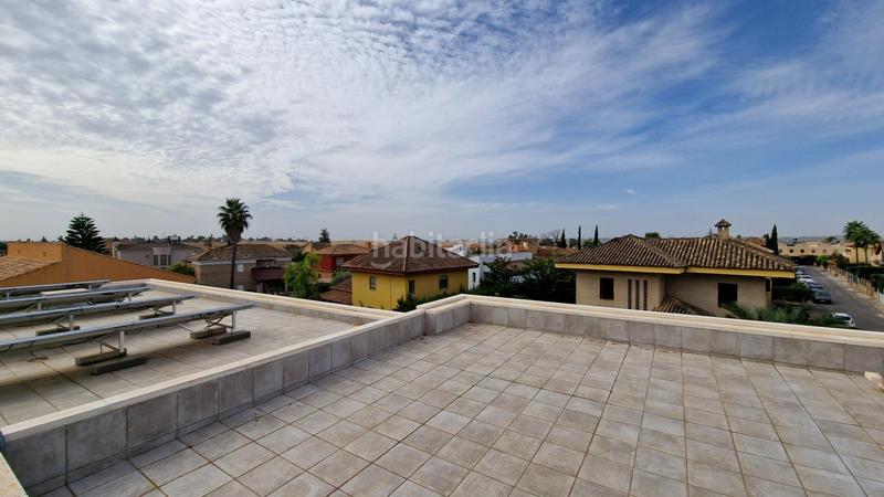 Foto 6fec8973-a87d-49d5-b227-960c9cb11d88. Chalet mit parking in Valencina de la Concepción