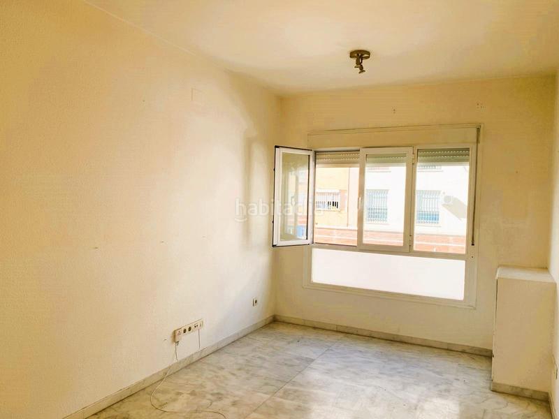 Foto 8ebd974a-2b98-4475-b21f-f8fcc7db1ed8. Pis a avenida de la aeronáutica 9 a Urbadiez - Entrepuentes Sevilla