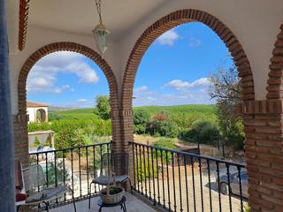 Casa  Urbanizacion polígono 21 paraje 79 la porquera 303. Terreno rústico con dos viviendas sin división horizontal en can