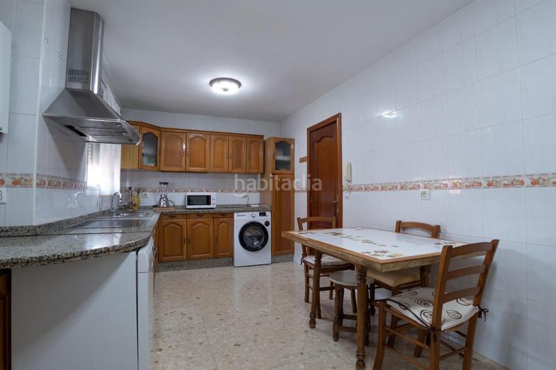 Foto ab1f33e4-a906-41ca-b638-b014470b9ed3. Piso en calle arroyo 77 piso en venta carroyo en San Carlos - San José Sevilla