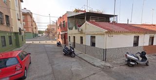 Haus in Calle lorenzo de cepeda 10. Casa en venta en c lorenzo de cepeda sevilla