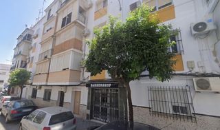Pis a Calle juan sebastian elcano 14. Inmueble ocupadosin posesión. piso en venta en juan sebastián el