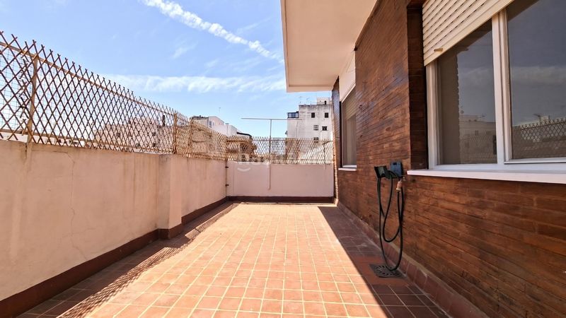 Foto f9fc5f90-1810-4b19-bb20-c3847761f72e. Àtic a Los Remedios Sevilla