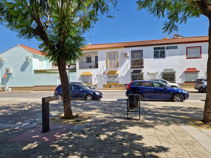 Foto 926406e4-11c5-41aa-91b4-158e2782c938. Casa adossada amb calefacció a Umbrete