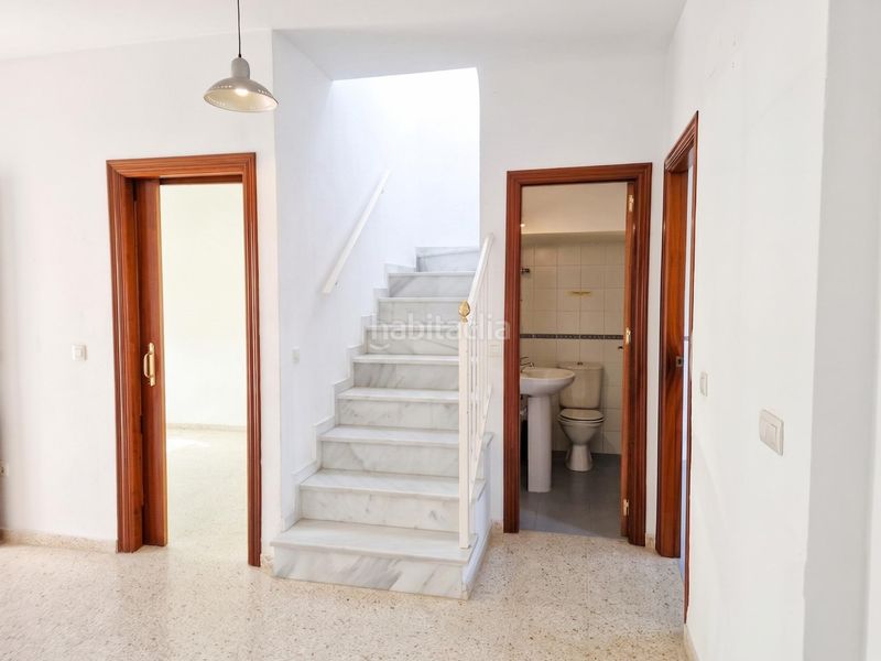 Foto cf2e0ee7-f2e4-423f-bcc6-ba577e8a9182. Casa adossada amb calefacció a Umbrete