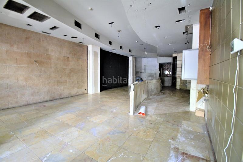 Foto 6b2e19b6-58d9-4e8a-a7eb-c637f03203e4. Alquiler local comercial  av. de las fuerzas armadas en Granada