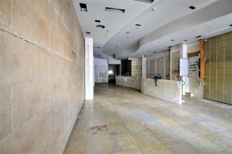 Foto 918ff3d8-29cb-4e35-81d5-f69264d36393. Alquiler local comercial  av. de las fuerzas armadas en Granada