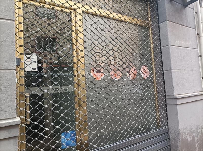 Foto bf2200b9-eee4-40e2-870b-c5235d3ac5a4. Alquiler local comercial local en alquiler en manuel de falla en Granada