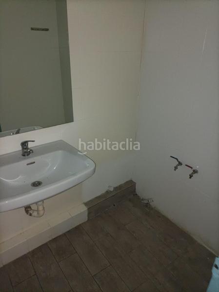 Foto 2bb55123-0a3c-4c2f-8fae-49fe23ccb9fc. Location local commercial dans Camino de Ronda Granada