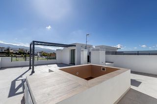 Lloguer Pis a Huétor Vega. Gran atico duplex en huetorvega!!!