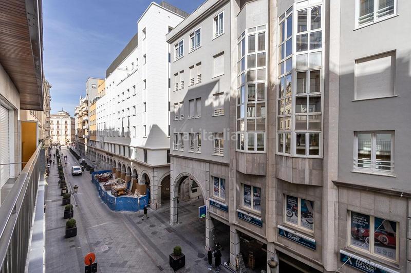 Foto a810e60c-24de-431f-ad46-620b4956a99b. Piso en plaza del campillo 5 magnifico piso reformado con todo lujo de detalles en pleno centro... plaza del campillo! en Granada