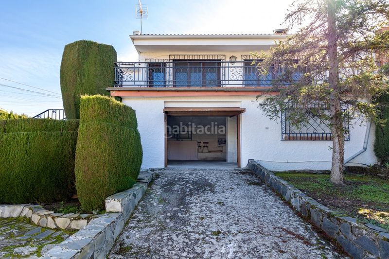 Foto aac7bbc9-3765-46ca-a9ba-024592d036ed. Xalet amb aparcament piscina a Barrio de la Vega Monachil