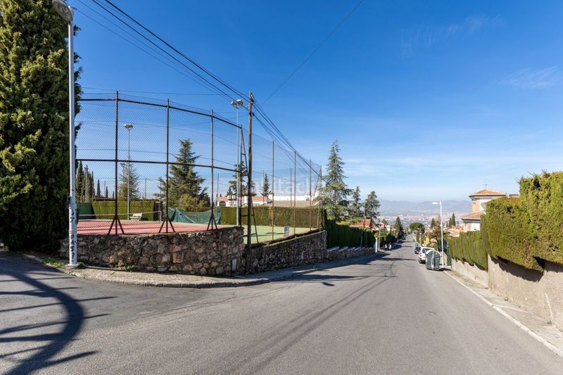 Foto e56e8efa-a343-42ee-b3d8-3cf54e6878a4. Xalet amb aparcament piscina a Barrio de la Vega Monachil