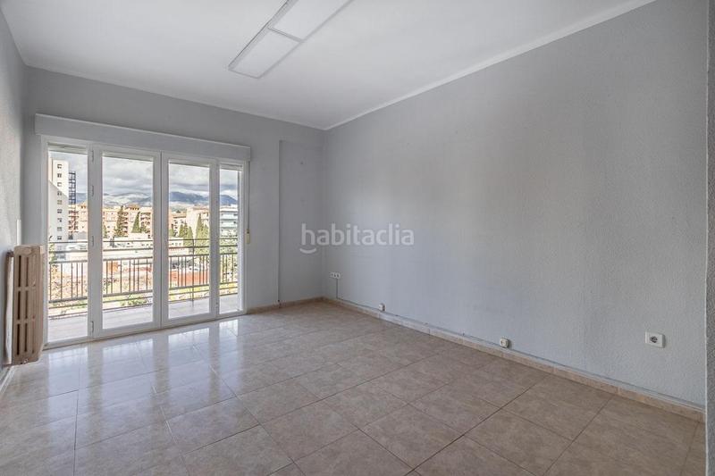 Foto 007ed802-6ff7-41b3-bc90-4d17a2418b4c. Lloguer pis amb calefacció a Pajaritos Granada