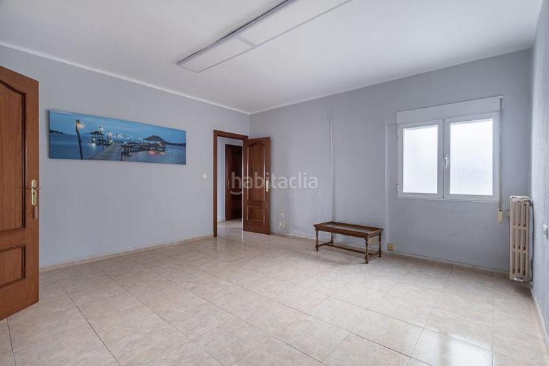 Foto 051a3bed-dad0-45be-8d26-729fd2a181aa. Rent flat with heating in Pajaritos Granada