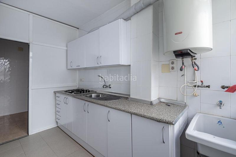 Foto 620041d4-76f3-4833-89fa-c5c83037ec71. Rent flat with heating in Pajaritos Granada