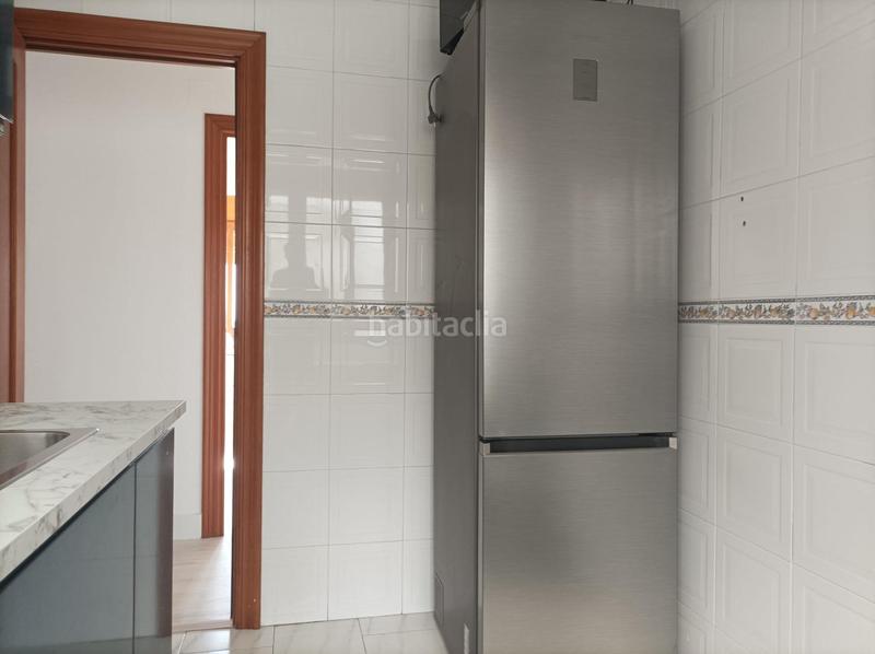 Foto 520d9d24-3e83-4dd3-9aa2-107516898713. Miete etagenwohnung in Barrio de Zaidín Granada