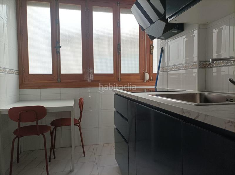 Foto d12f6d68-0875-4681-ace0-a2c451ed5680. Miete etagenwohnung in Barrio de Zaidín Granada