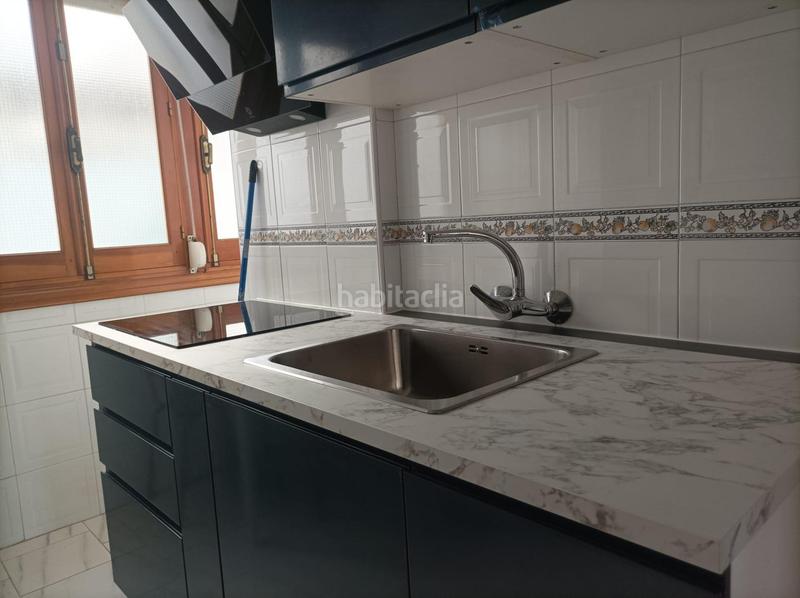 Foto d75a73da-af7c-464b-b11f-ded10cfc8b8c. Miete etagenwohnung in Barrio de Zaidín Granada