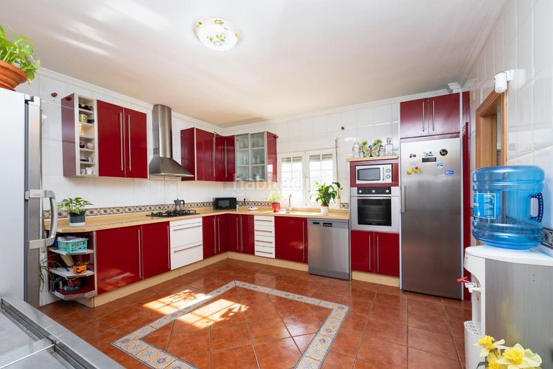 Foto d3be5c5c-7745-4e0f-abbf-cc16288060e1. Chalet in hijuelas de parras in Ogíjares