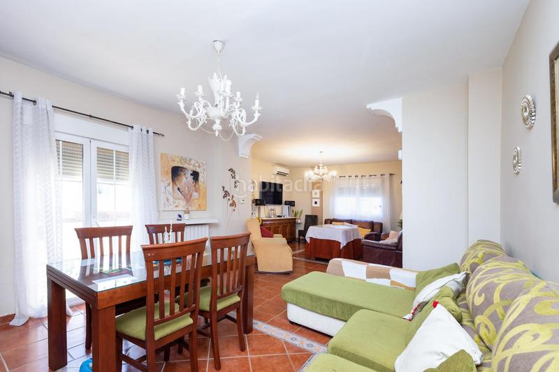 Foto e3a50cbe-5669-43ad-9c7a-bdde7b09d569. Chalet in hijuelas de parras in Ogíjares