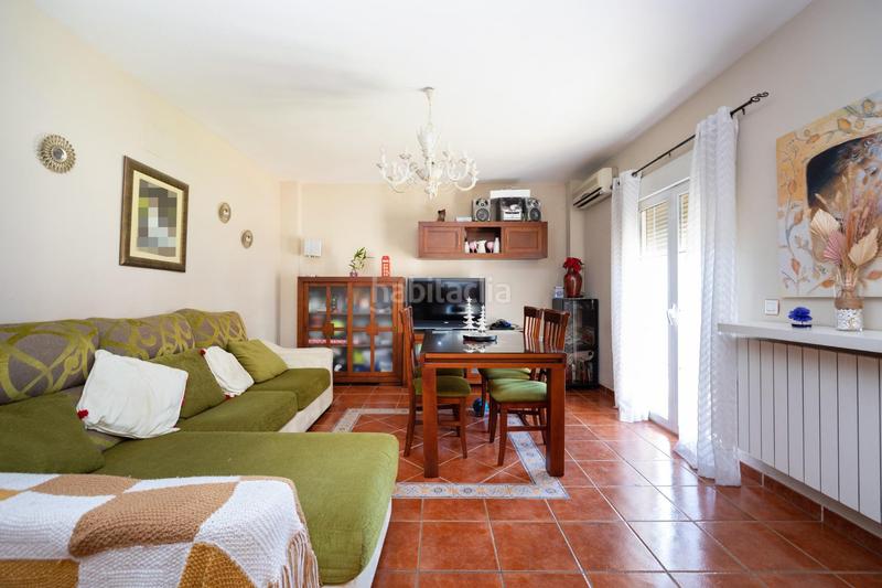 Foto f8bd288b-4bae-4a16-9d6c-ff8b96755463. Chalet in hijuelas de parras in Ogíjares