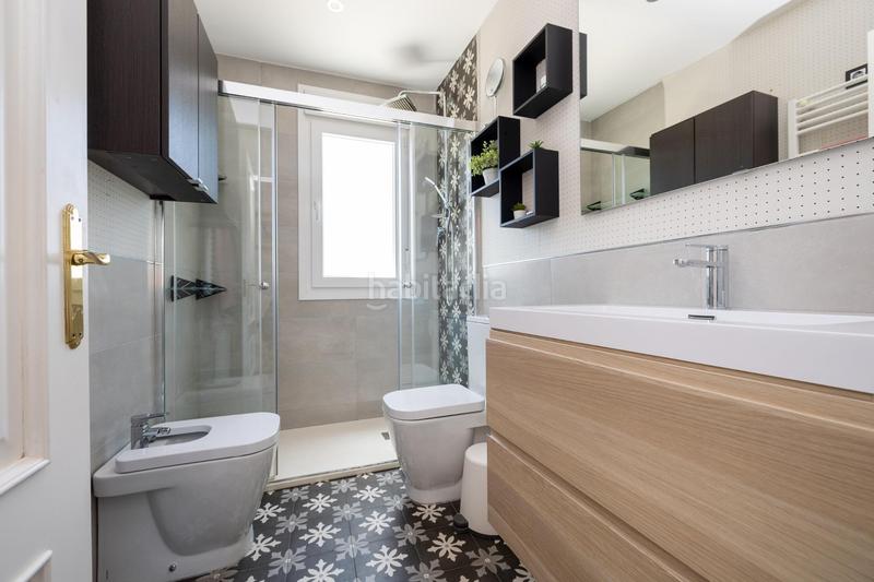 Foto a202ff1d-861d-44df-aadb-de815f589dea. Chalet en calle tirso de molina 14 descubre tu villa de lujo ! chalet independiente con piscina privada en Otura