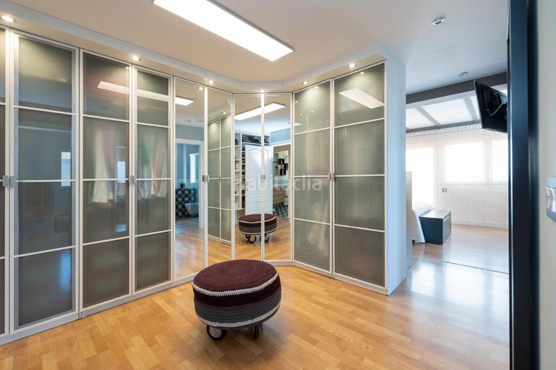 Foto c302cfe1-c5c5-4298-990d-72634c8830bc. Chalet en calle tirso de molina 14 descubre tu villa de lujo ! chalet independiente con piscina privada en Otura