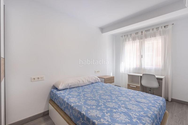 Foto 09d612f1-2de1-4f6f-a95f-ff72ea1705f9. Alquiler piso fantastico piso en la hipica en Barrio de Zaidín Granada