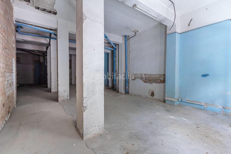Foto 6de4cc68-a517-4499-87b6-e81ee183b5d9. Alquiler local comercial local en pedro antonio de alarcon en Granada