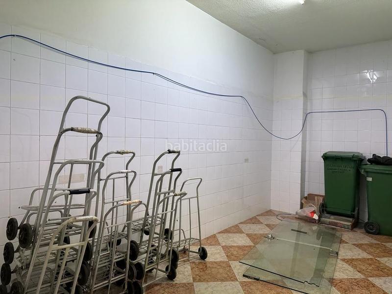 Foto aa425e53-974a-4c89-b9c2-e233fe44f63f. Alquiler local comercial local rebajado en gonzalo gallas en Granada