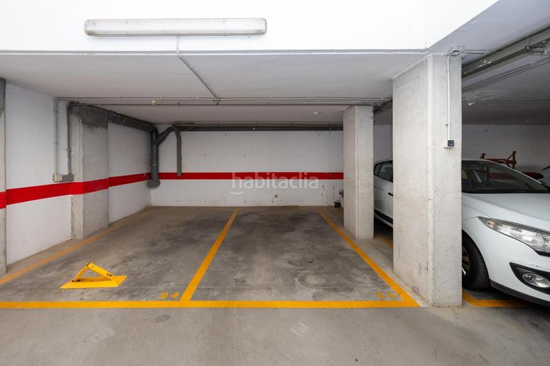 Foto 07924430-6ab6-44ee-a3c9-a93671ca2df5. Flat with heating parking in Camino de los Neveros - Serrallo Granada