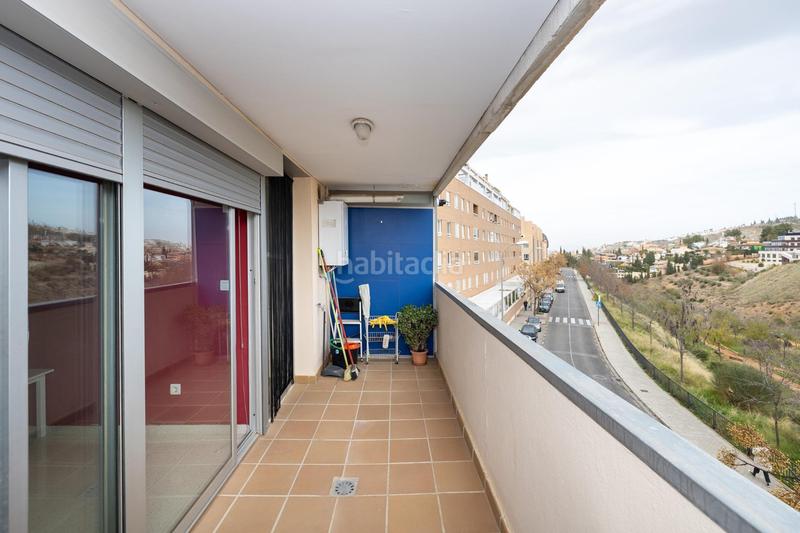 Foto 5c378396-9134-4cbb-80b2-fa32c61097b1. Flat with heating parking in Camino de los Neveros - Serrallo Granada