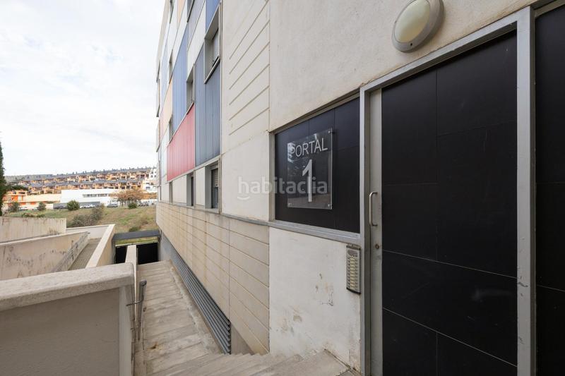 Foto 6e58fa26-3f7f-41cc-a991-7058722442f1. Flat with heating parking in Camino de los Neveros - Serrallo Granada