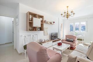 Rent Flat in Crta. De la Sierra. Fantastico piso en carretera de la sierra