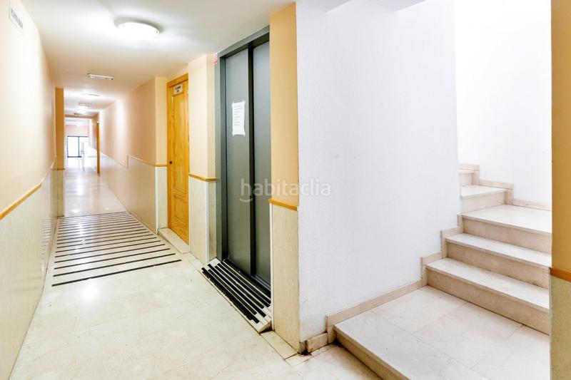 Foto 0bbf9624-12c6-4a82-ba8d-3a226ba9e948. Piso  con amplia terraza en Pulianas