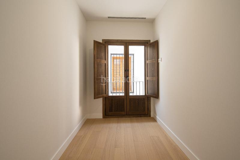 Foto 0093b7bd-3c0b-4221-a38f-d847c0e8bd21. Piso horno de vidrio, espino 1 c en Barrio de Albaicín Granada